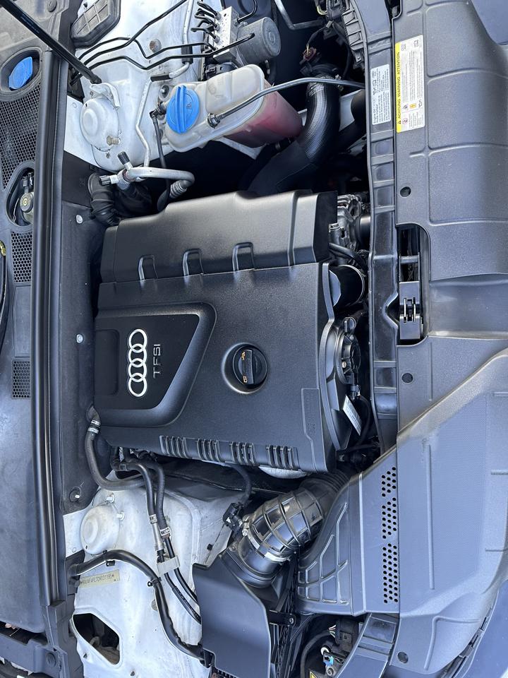 Audi A4 2.0 T Sedan FrontTrak Multitronic 2013