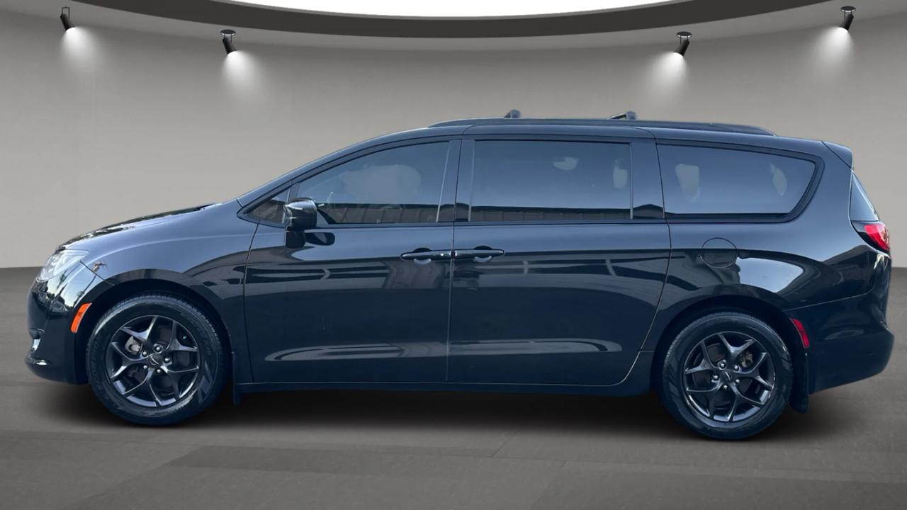 Chrysler Pacifica Touring-L Plus 2018
