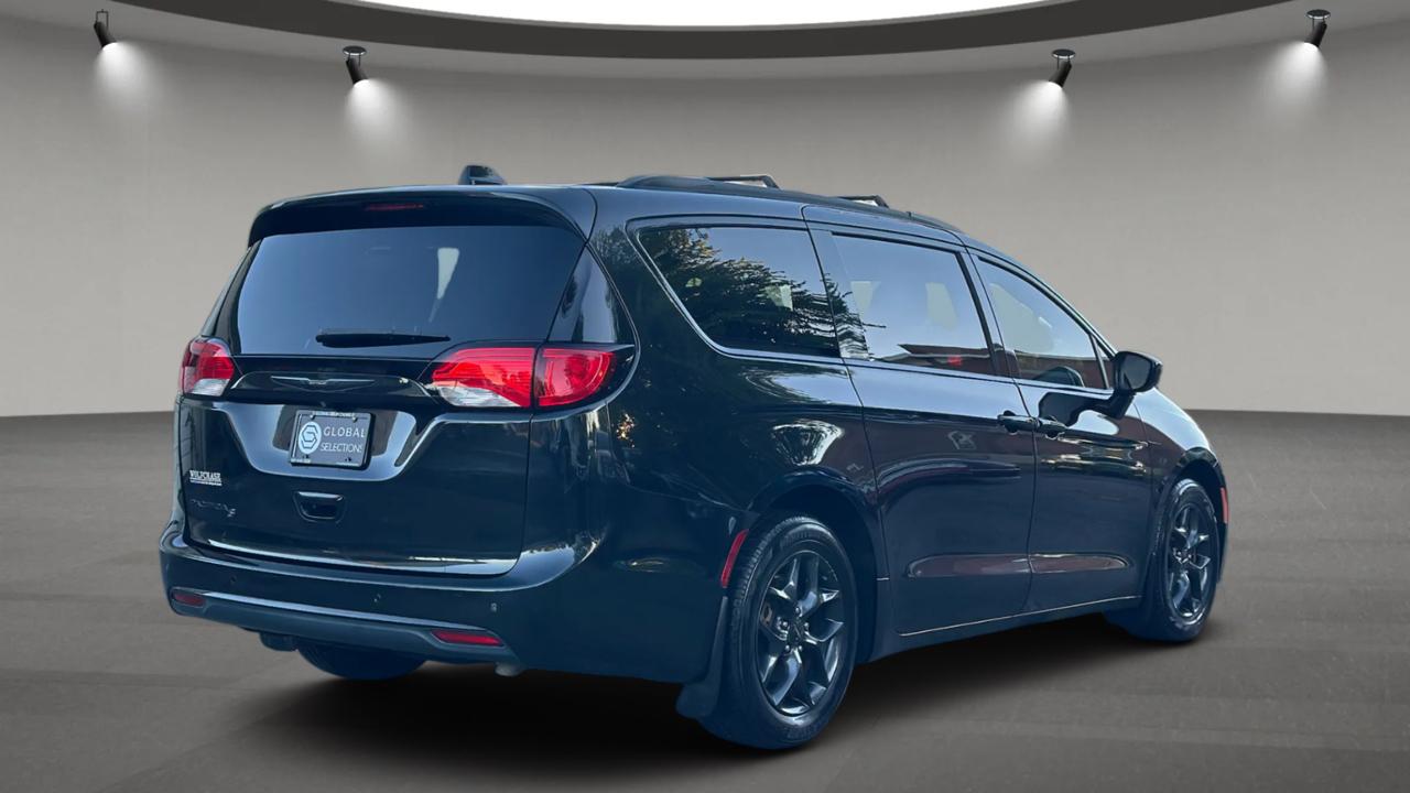 Chrysler Pacifica Touring-L Plus 2018