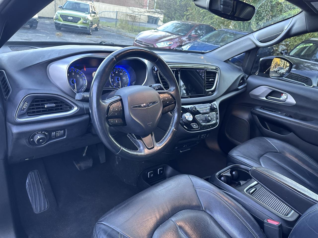Chrysler Pacifica Touring-L Plus 2018