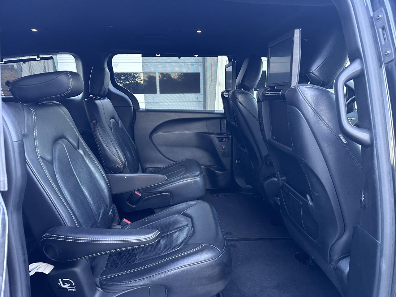 Chrysler Pacifica Touring-L Plus 2018