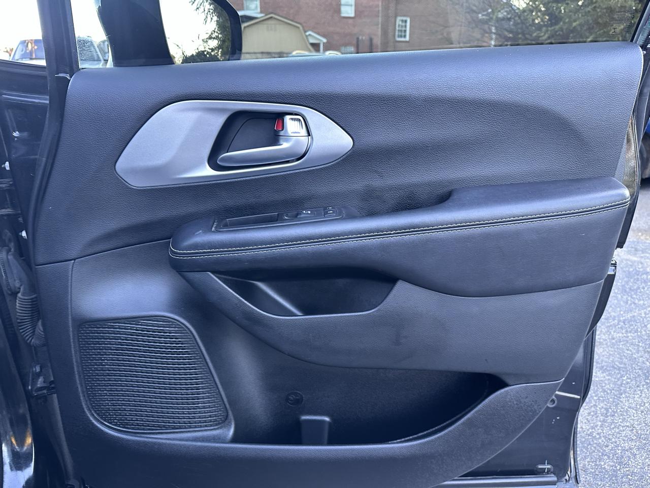 Chrysler Pacifica Touring-L Plus 2018