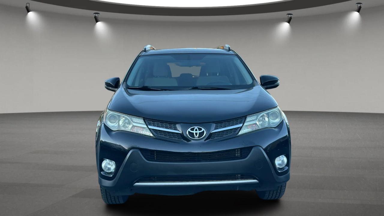 Toyota RAV4 XLE FWD 2013