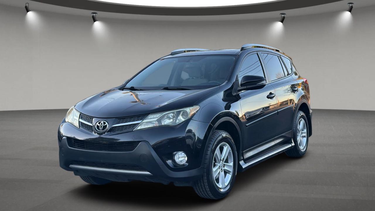 Toyota RAV4 XLE FWD 2013