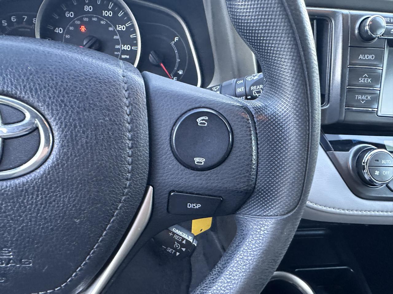 Toyota RAV4 XLE FWD 2013