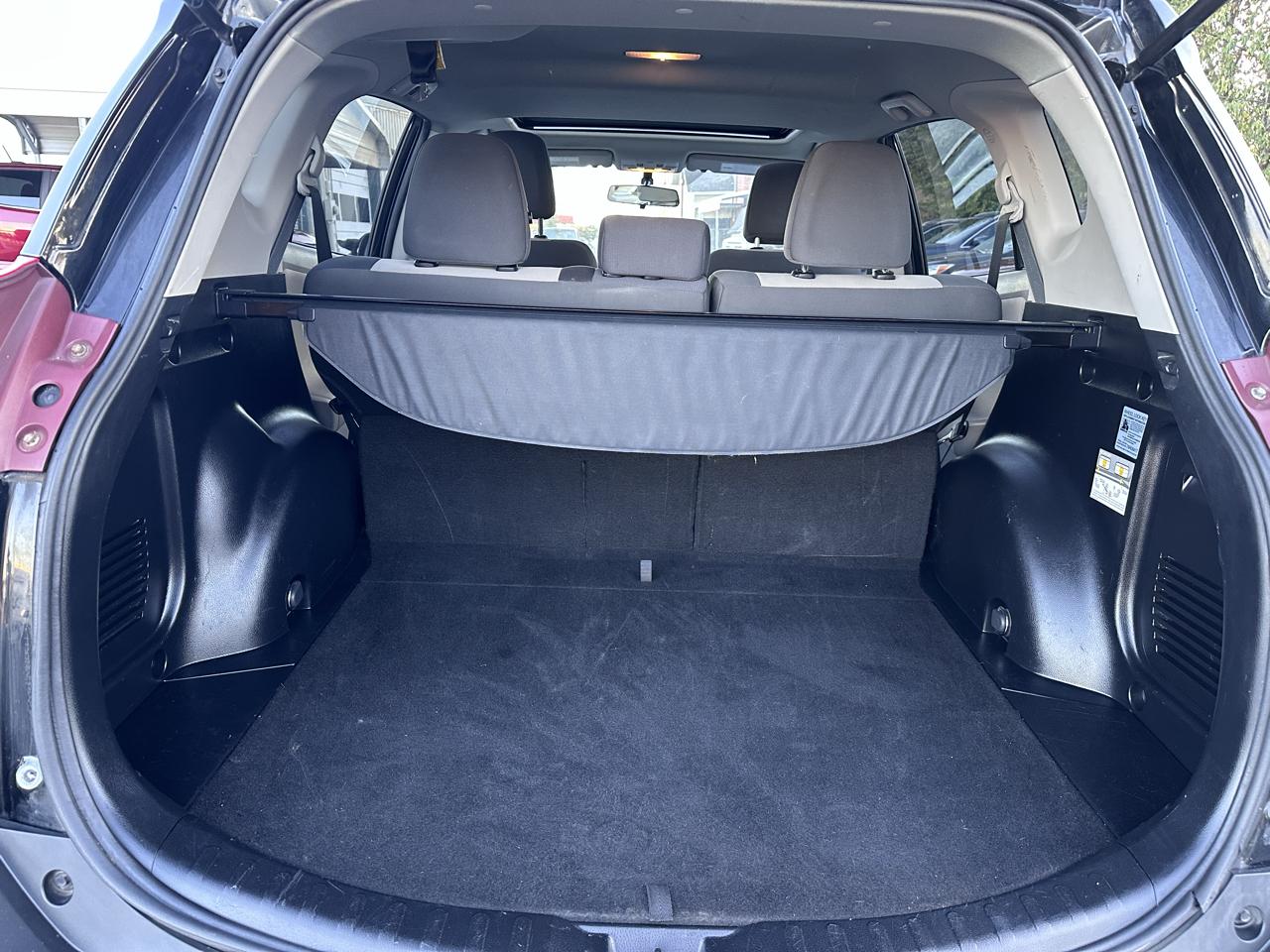 Toyota RAV4 XLE FWD 2013