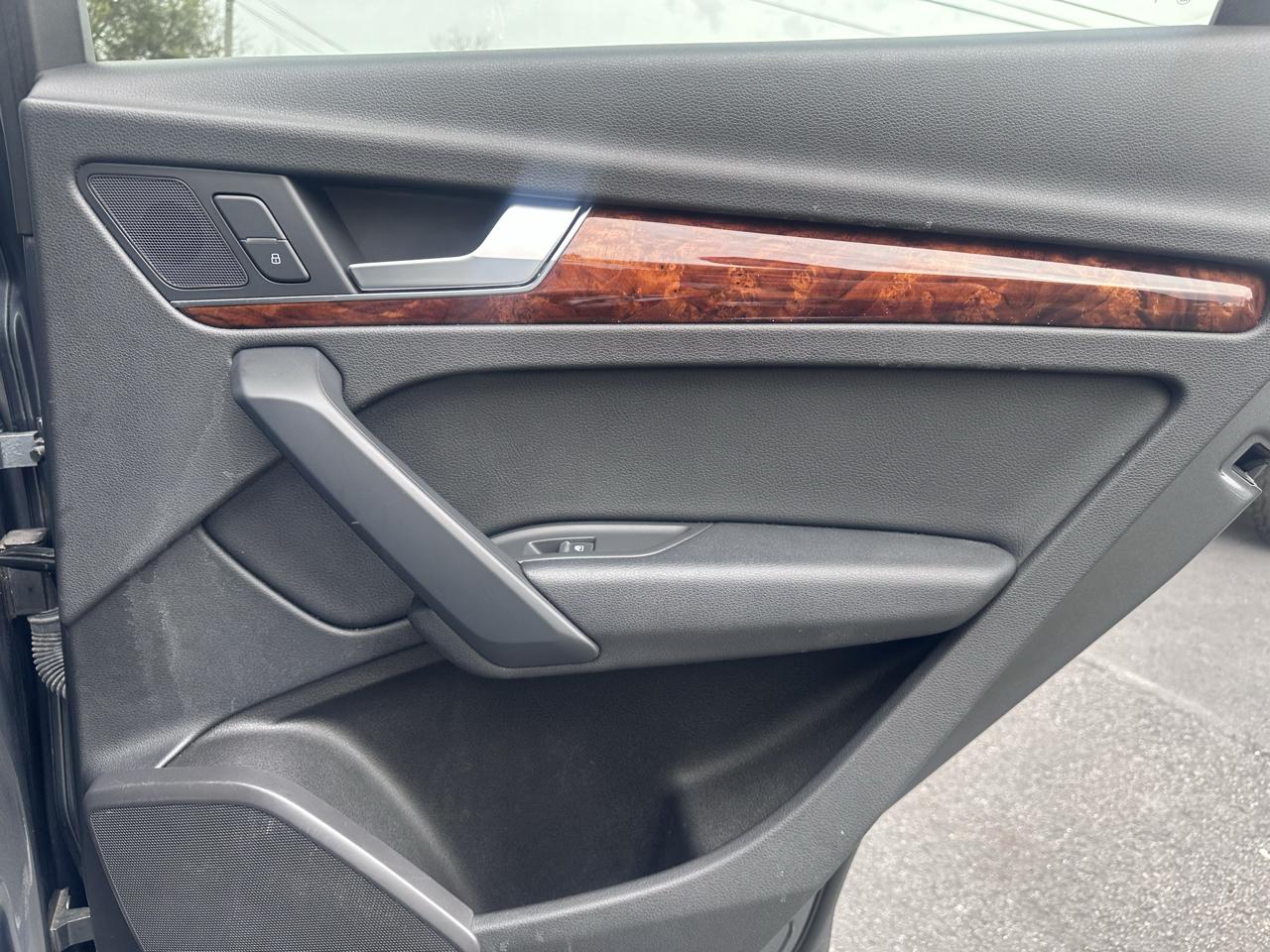 Audi Q5 2.0T Premium quattro 2018