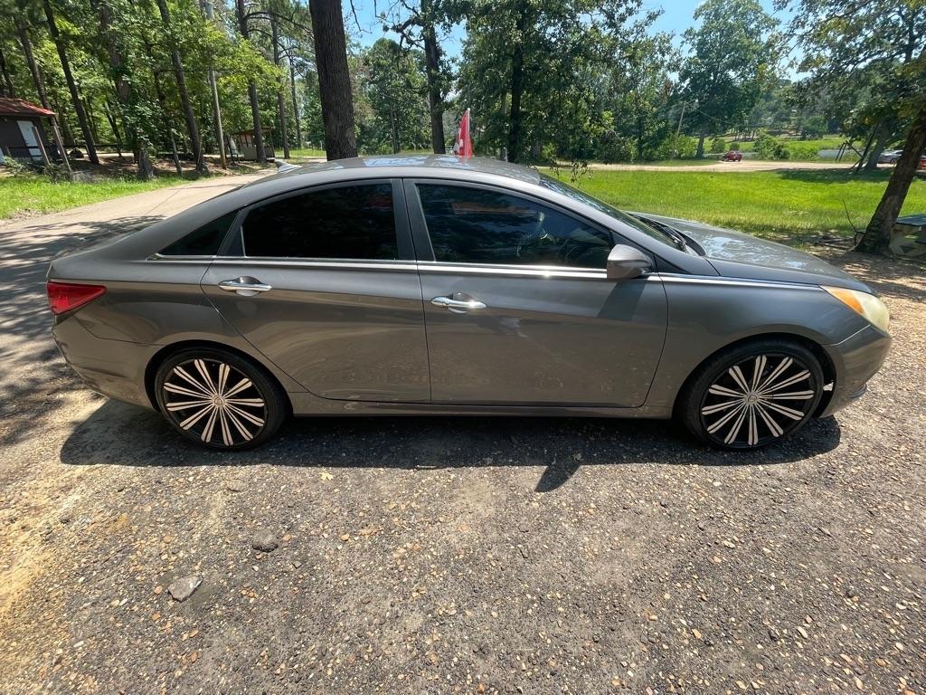 Hyundai Sonata SE Auto 2011