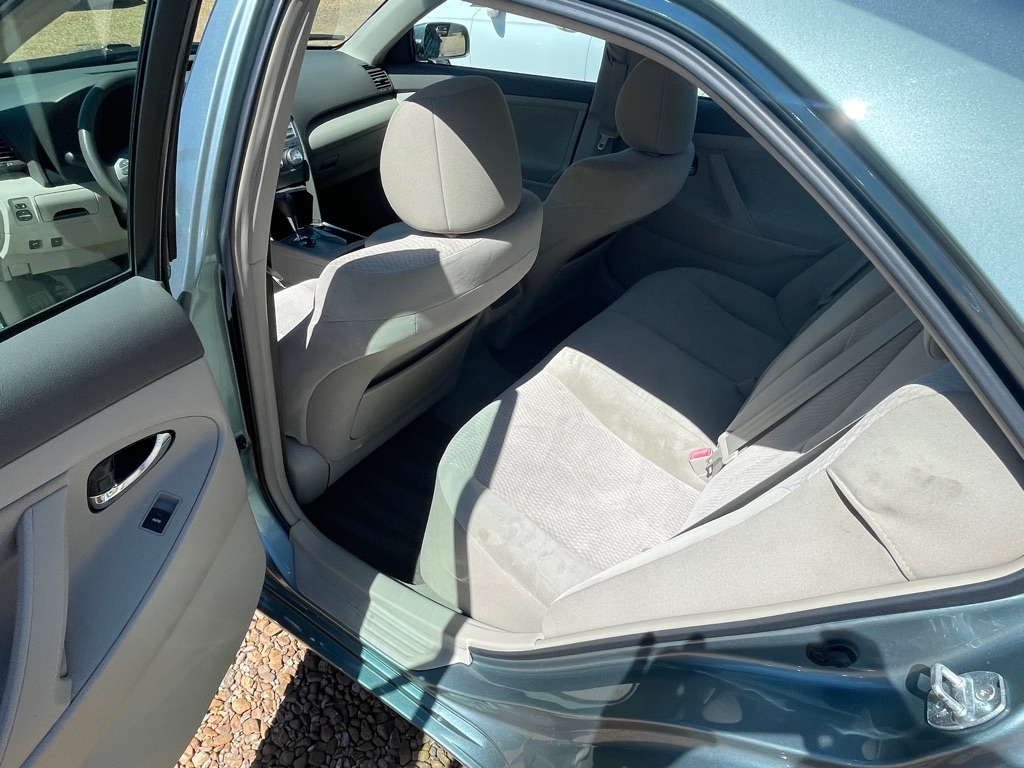 Toyota Camry Base 6-Spd AT 2011 Toyota Camry Base 6-Spd AT 2011