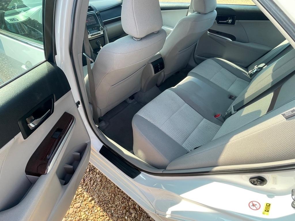 Toyota Camry SE 2012
