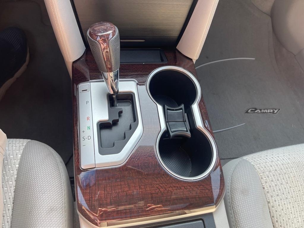 Toyota Camry SE 2012