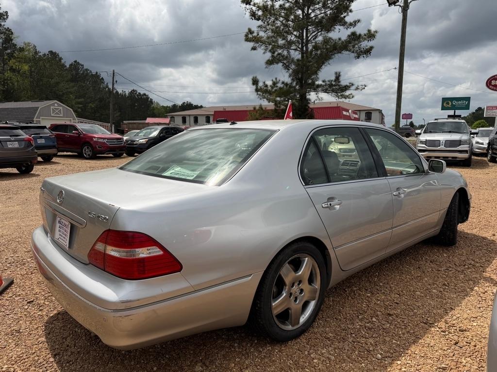 Lexus LS 430 Sedan 2005