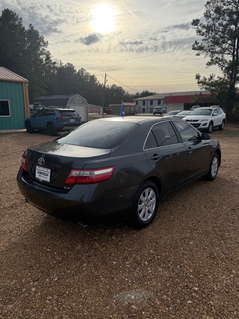 Toyota Camry SE V6 6-Spd AT 2009