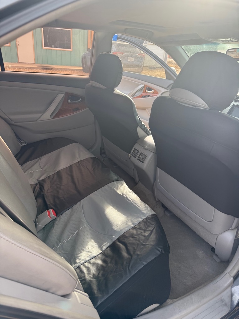 Toyota Camry SE V6 6-Spd AT 2009