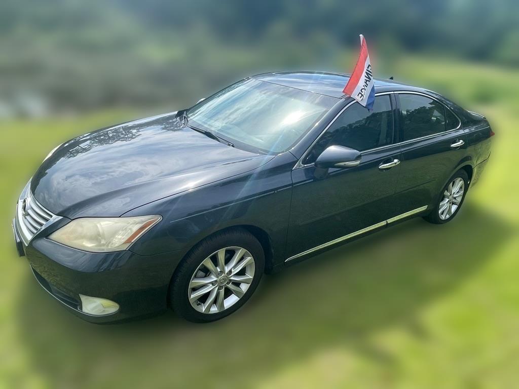 Lexus ES 350 Sedan 2011