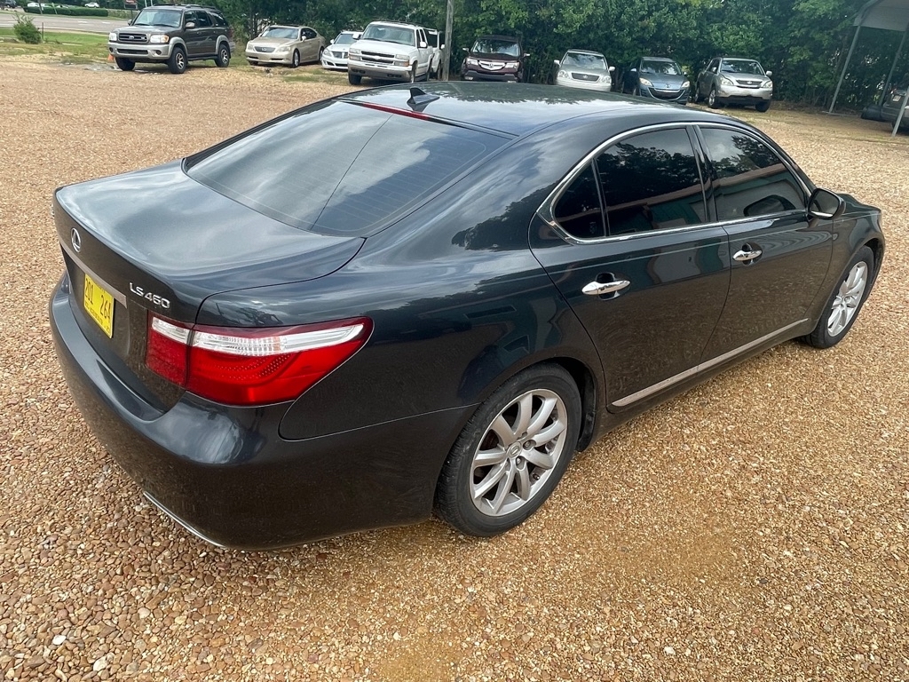 Lexus LS 460 Luxury Sedan 2007