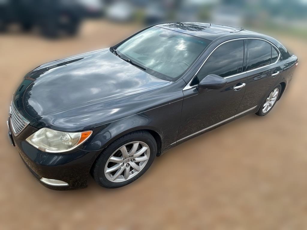 2007 Lexus LS 460 Luxury Sedan