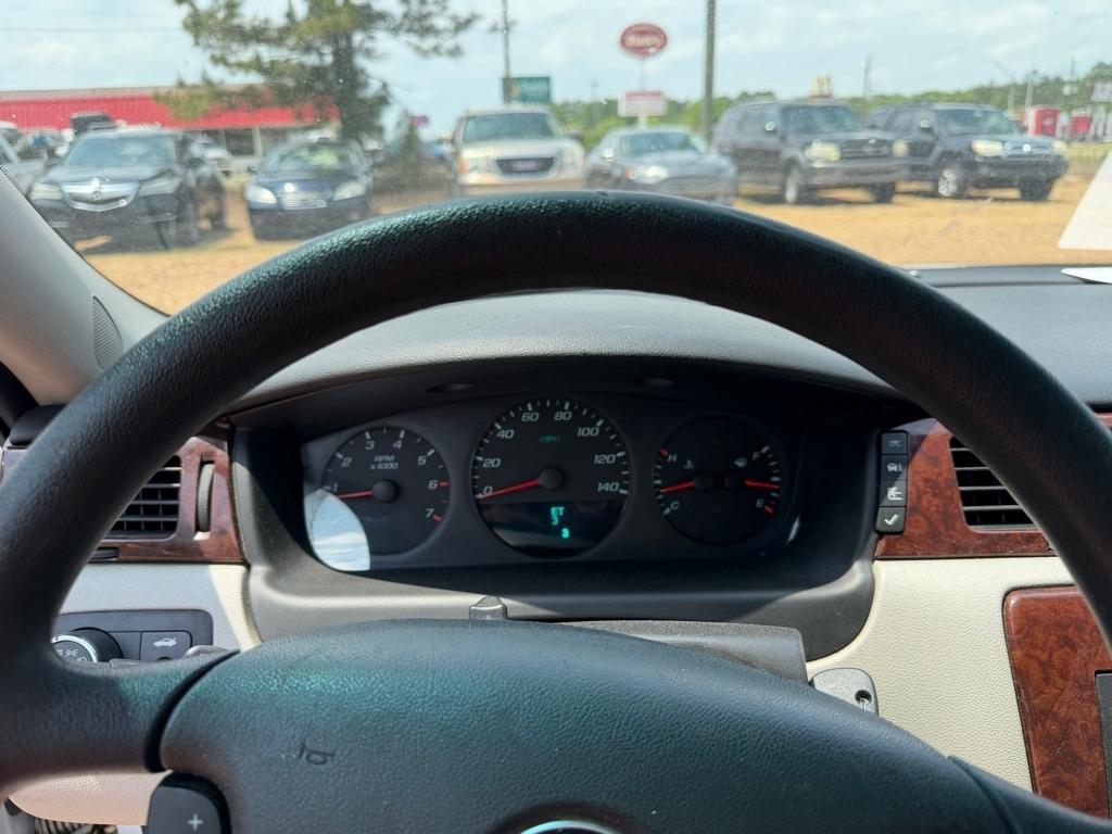 Chevrolet Impala LS 2011