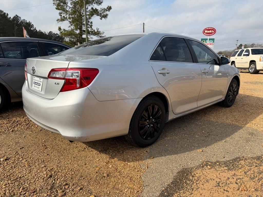 Toyota Camry SE 2012