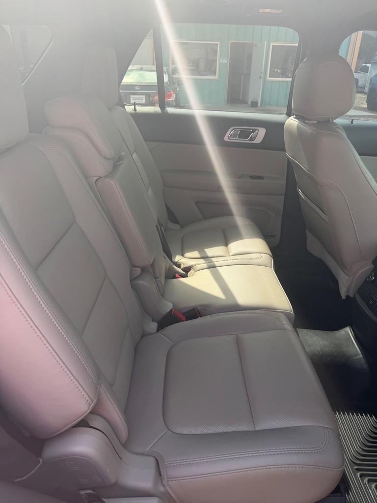 Ford Explorer Limited FWD 2015