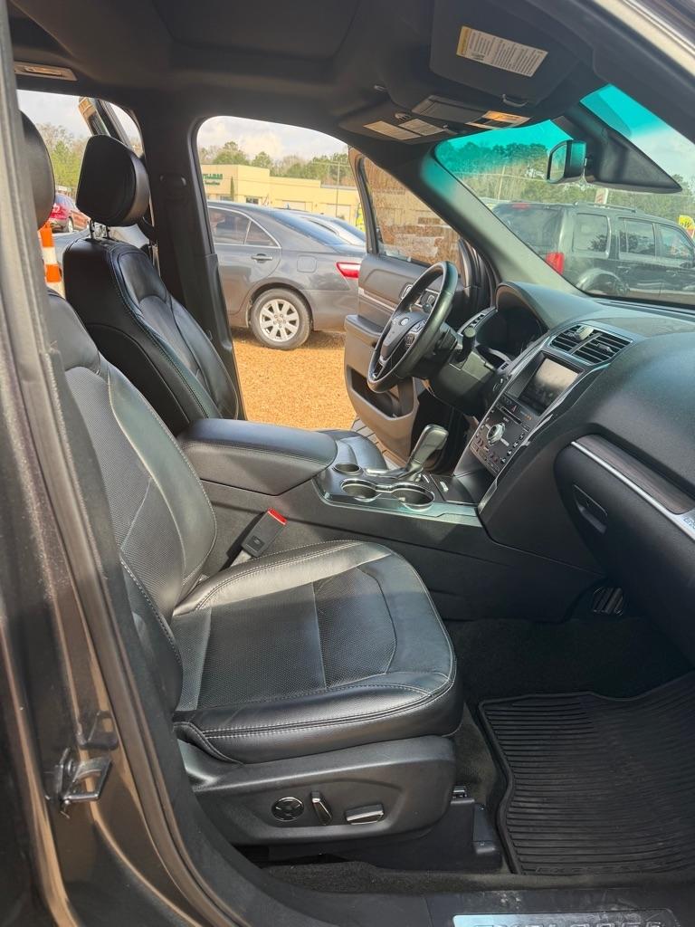 Ford Explorer Limited FWD 2016