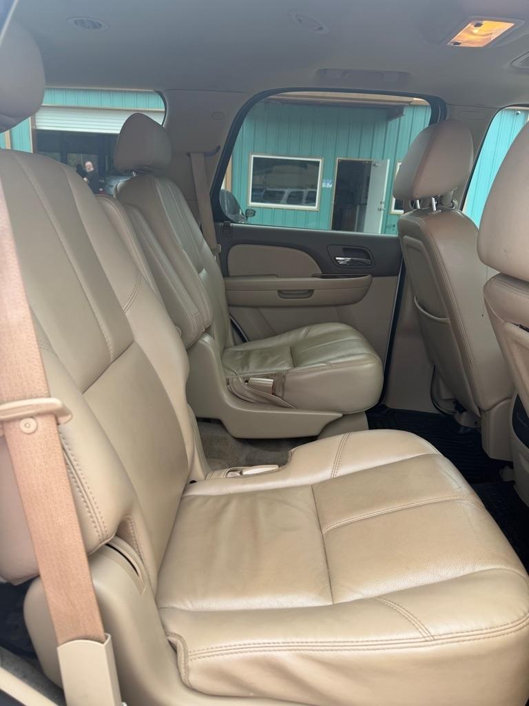 GMC Yukon SLT-1 2WD 2009