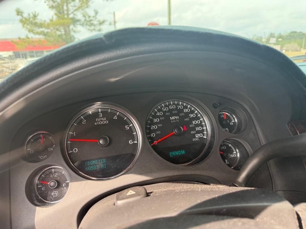 GMC Yukon Denali 4WD 2011