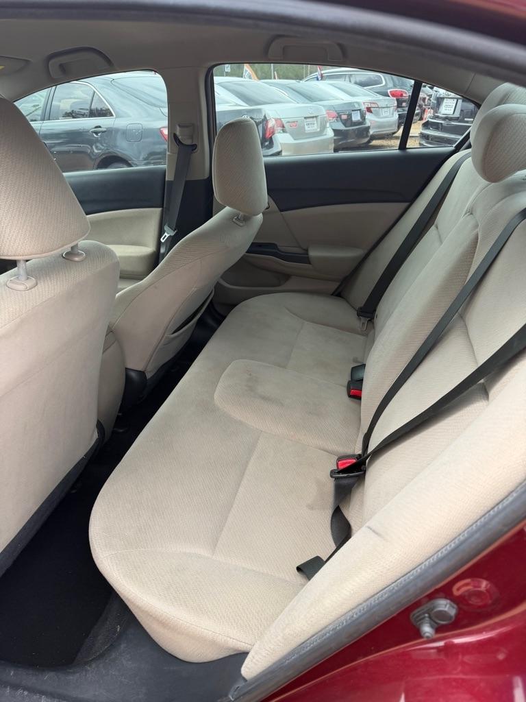 Honda Civic LX Sedan 5-Speed AT 2013