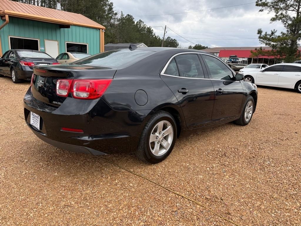 Chevrolet Malibu LS 2013