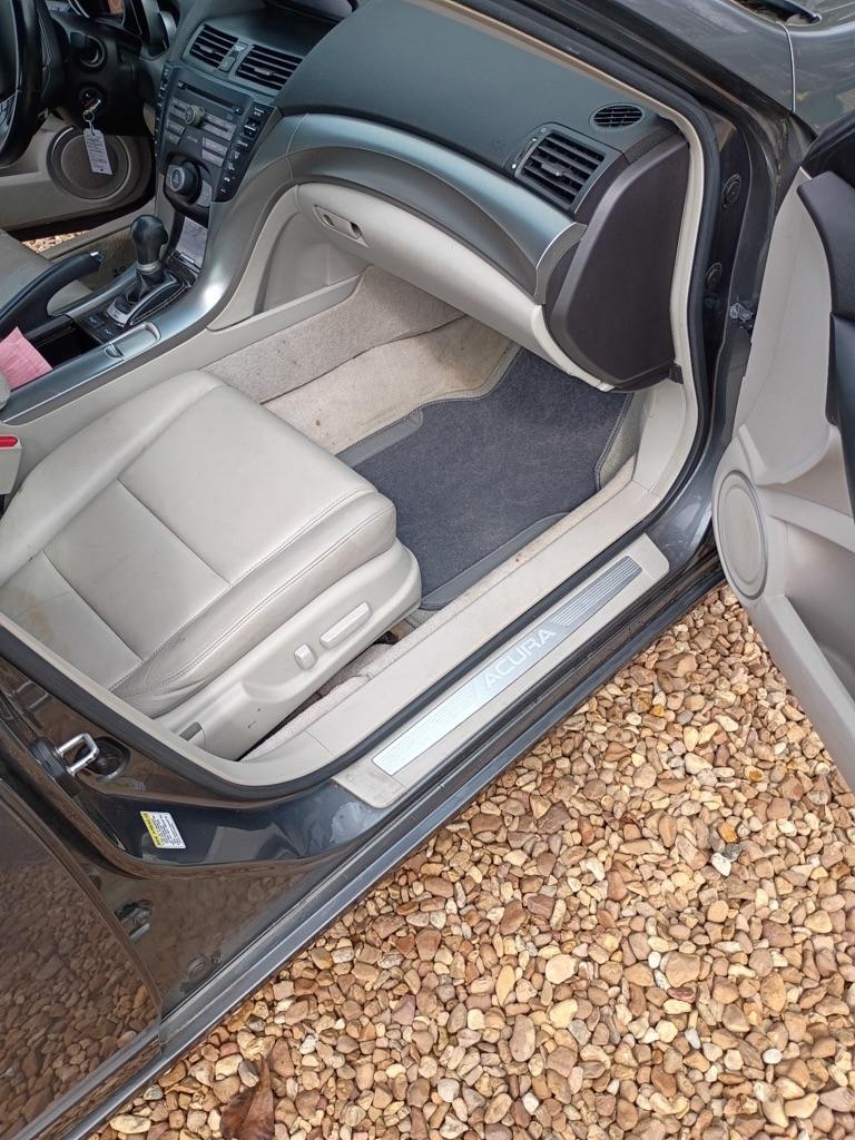 Acura TL 5-Speed AT 2009