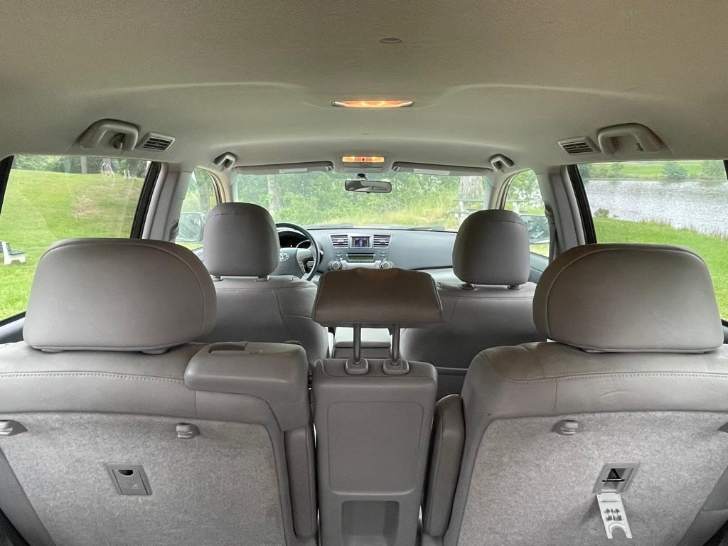 Toyota Highlander Sport 2WD 2009