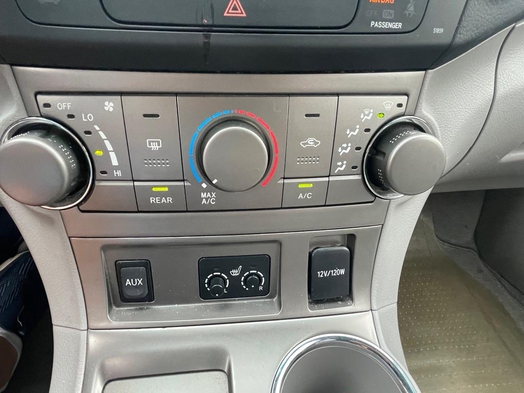 Toyota Highlander Sport 2WD 2009