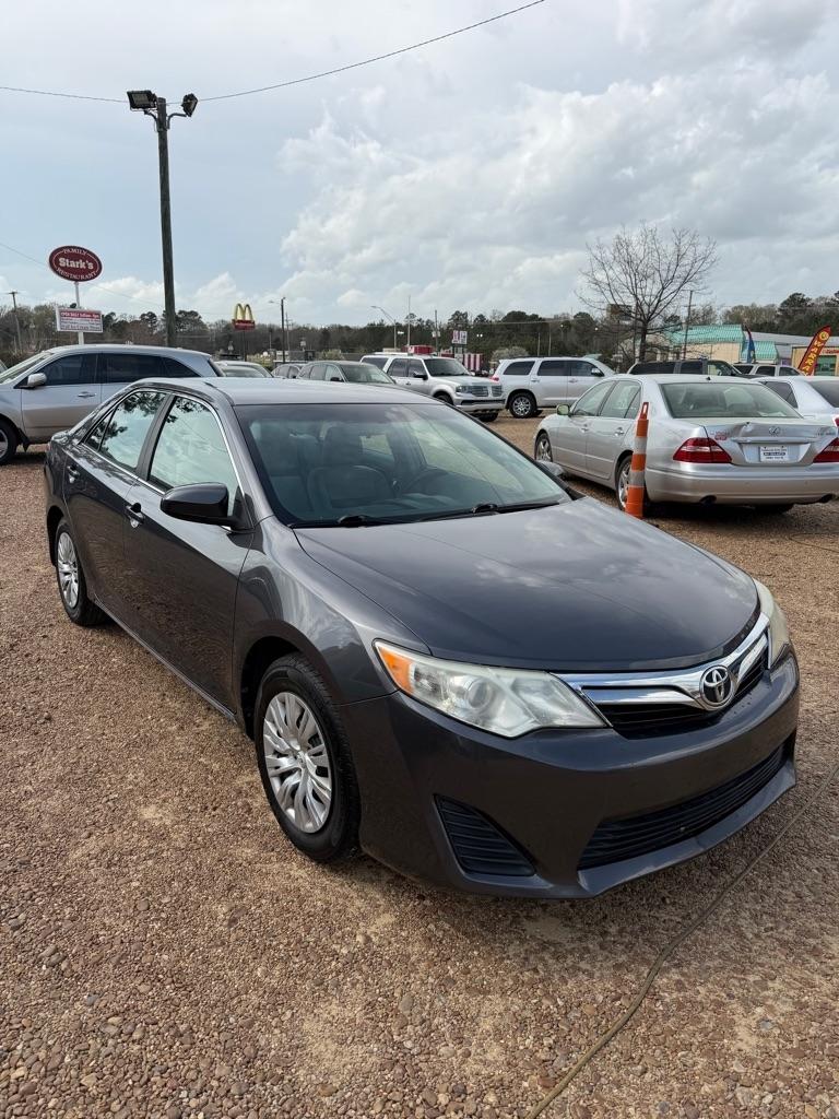 Toyota Camry L 2014