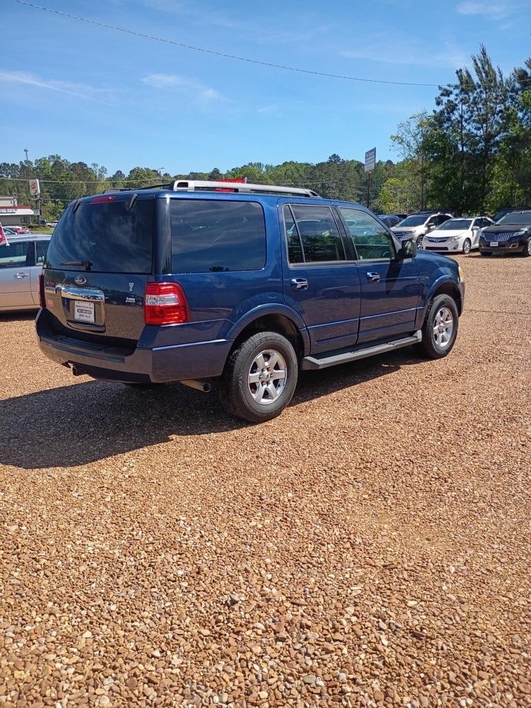Ford Expedition XLT 4WD 2009