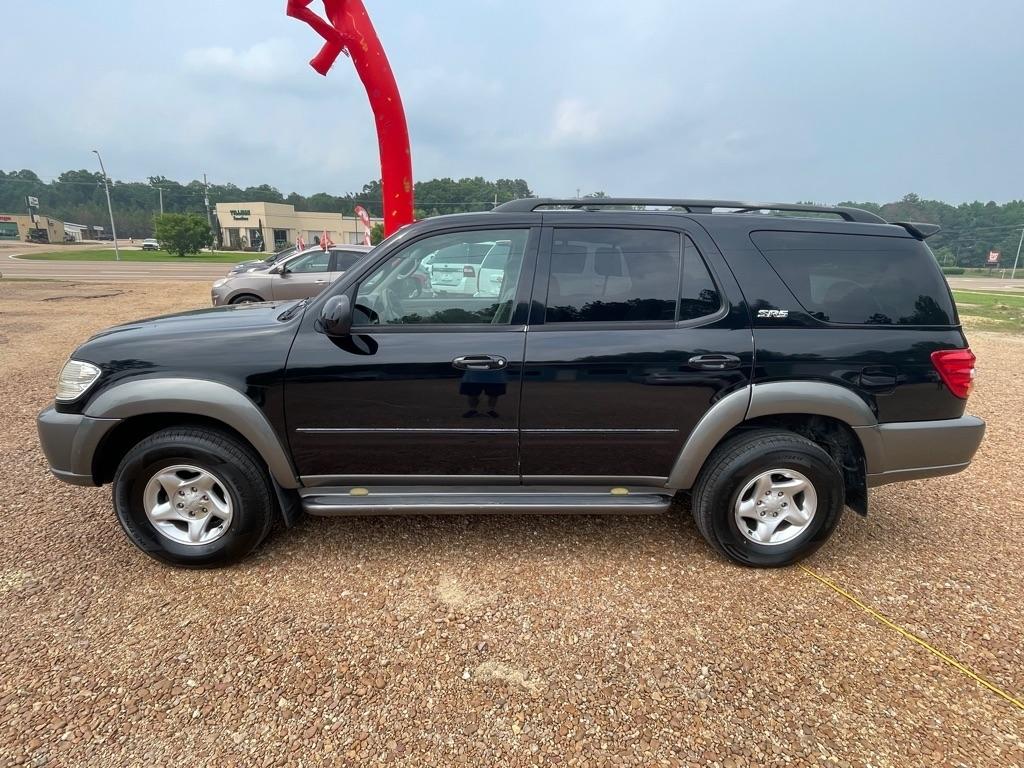 Toyota Sequoia SR5 2WD 2003
