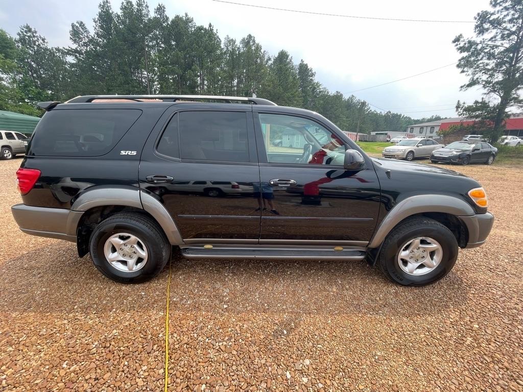 Toyota Sequoia SR5 2WD 2003