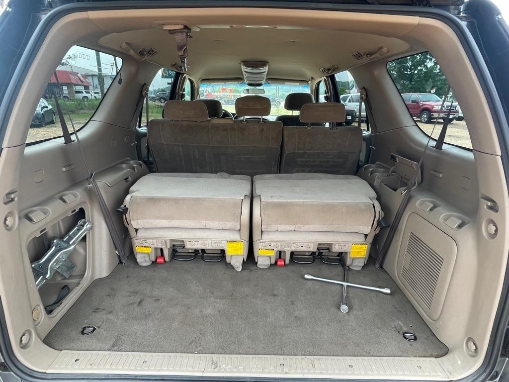 Toyota Sequoia SR5 2WD 2003
