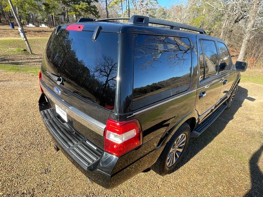 Ford Expedition XLT 2WD 2016