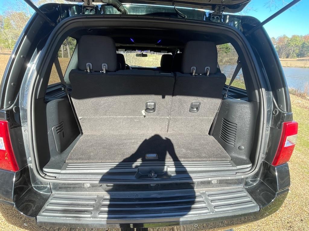 Ford Expedition XLT 2WD 2016