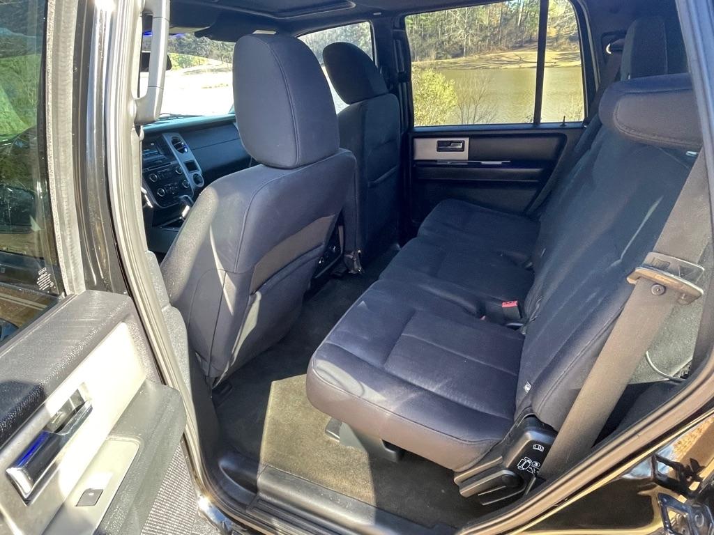 Ford Expedition XLT 2WD 2016