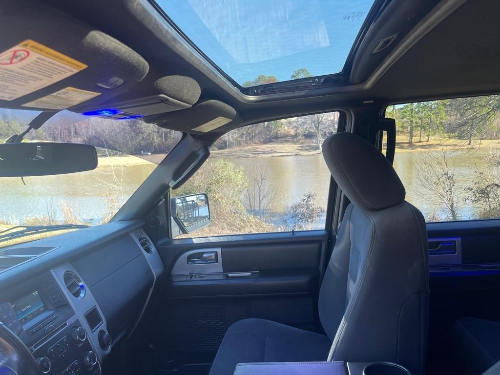 Ford Expedition XLT 2WD 2016