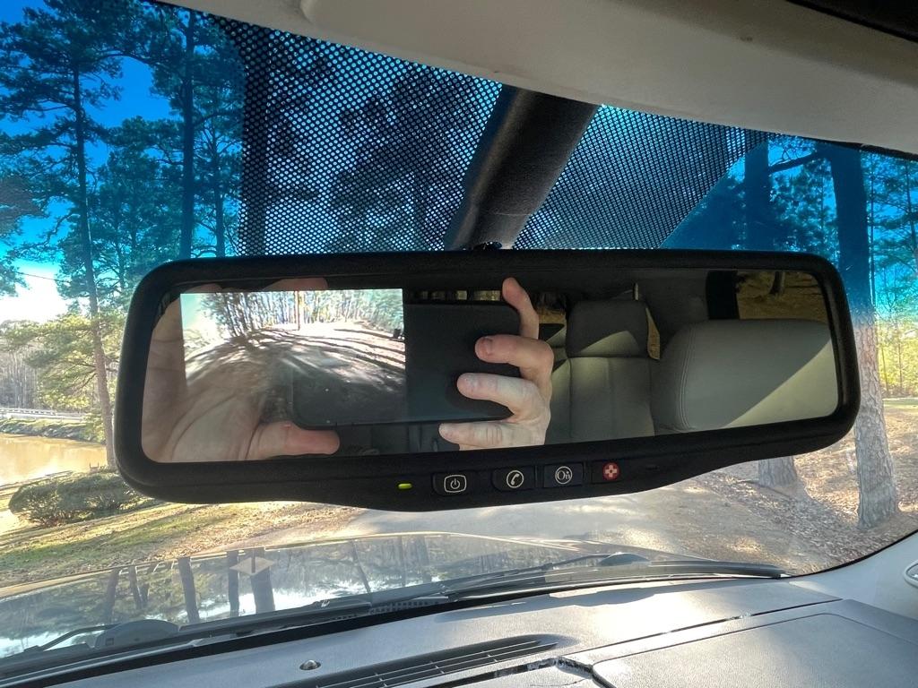 GMC Yukon SLT1 2WD 2011