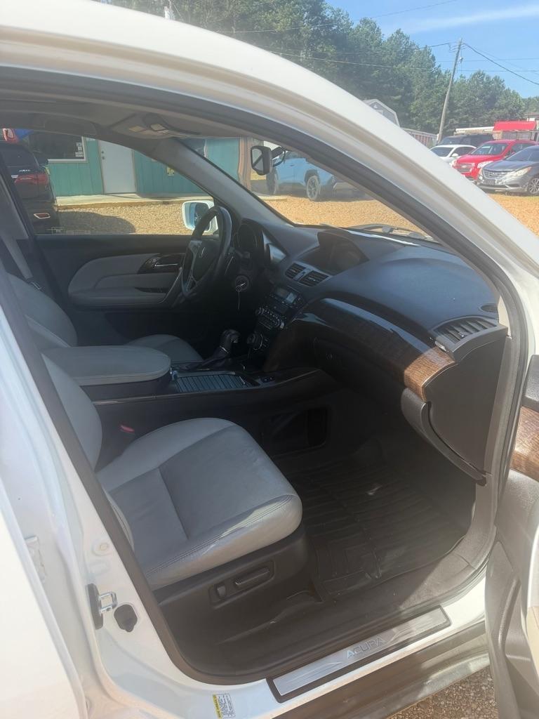 Acura MDX 6-Spd AT w/Advance Package 2011