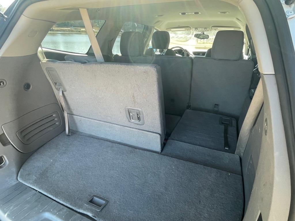 Chevrolet Traverse LS FWD w/PDC 2013