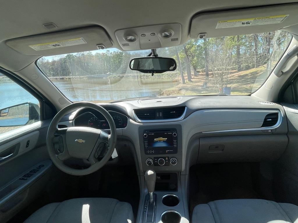 Chevrolet Traverse LS FWD w/PDC 2013
