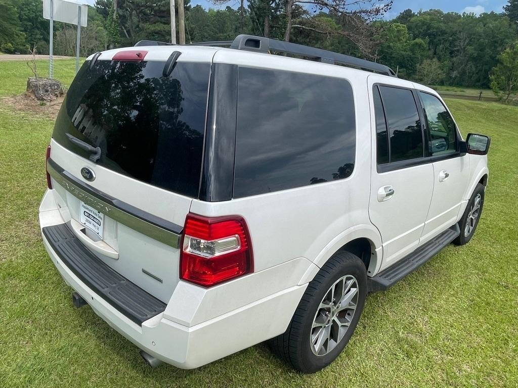 Ford Expedition XLT 2WD 2016