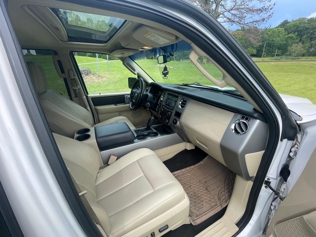Ford Expedition XLT 2WD 2016