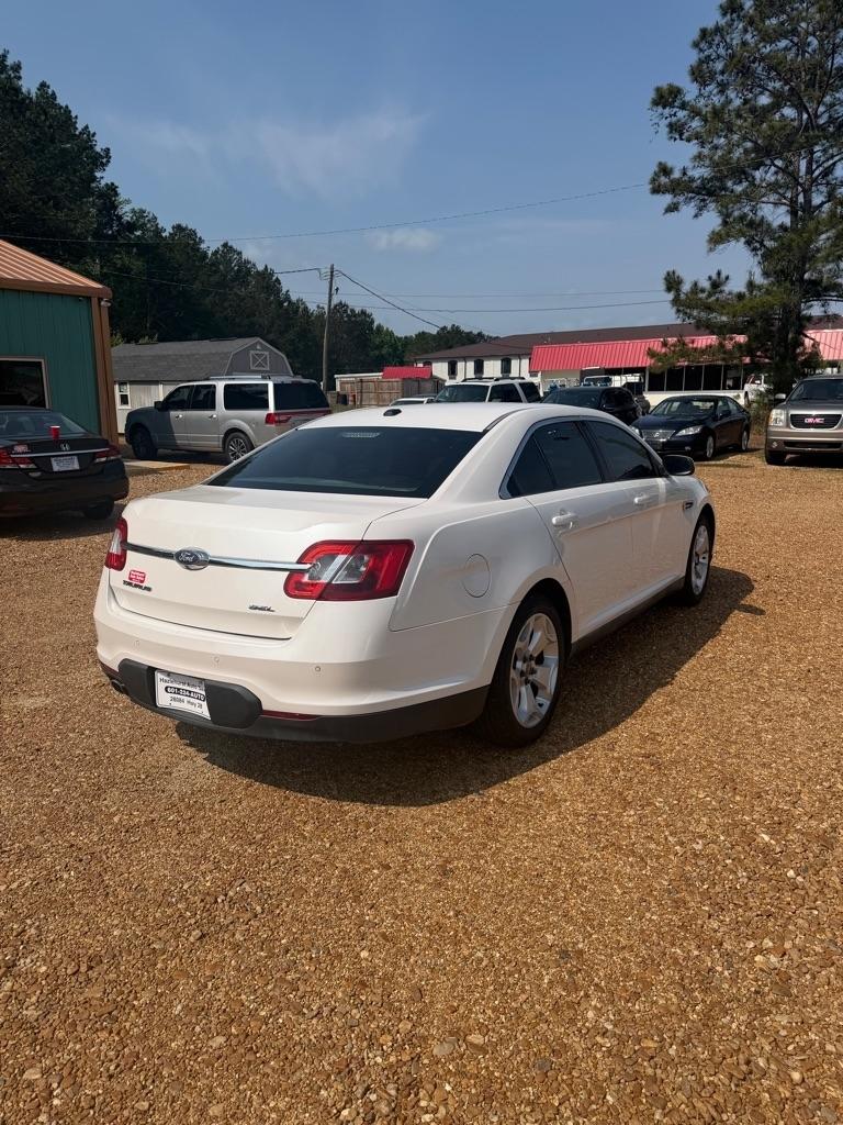 Ford Taurus SEL FWD 2010
