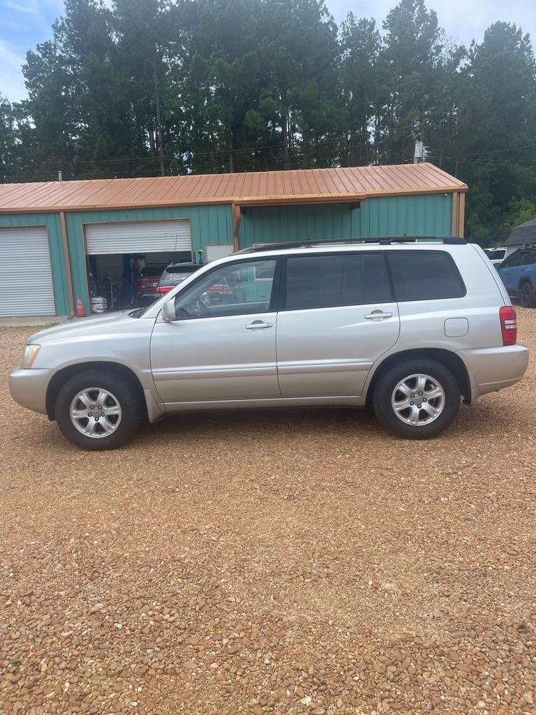 Toyota Highlander Limited V6 2WD 2003