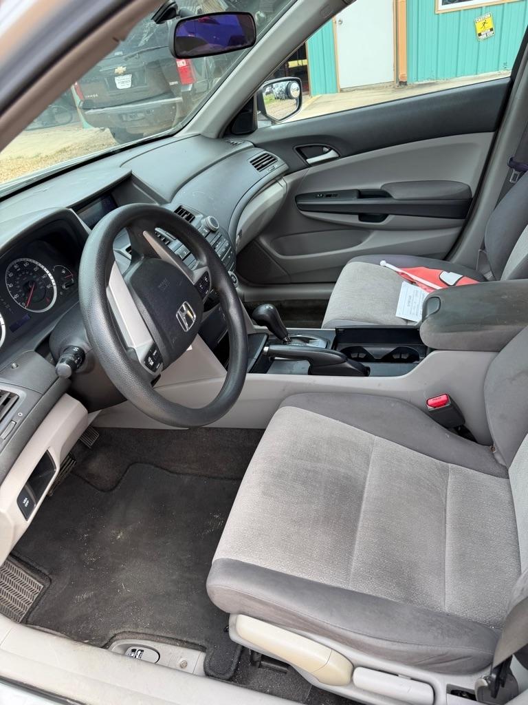 Honda Accord LX sedan AT 2008